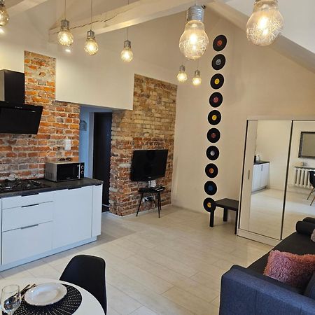 Art Vinyl Loft Apartment เบียวิสตอก ภายนอก รูปภาพ