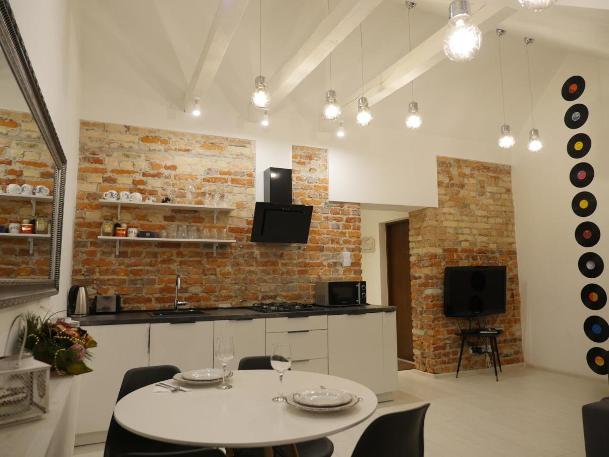 Art Vinyl Loft Apartment เบียวิสตอก ภายนอก รูปภาพ